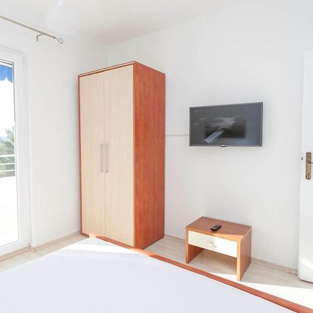 Apartment Aria Baška Voda Exteriör bild